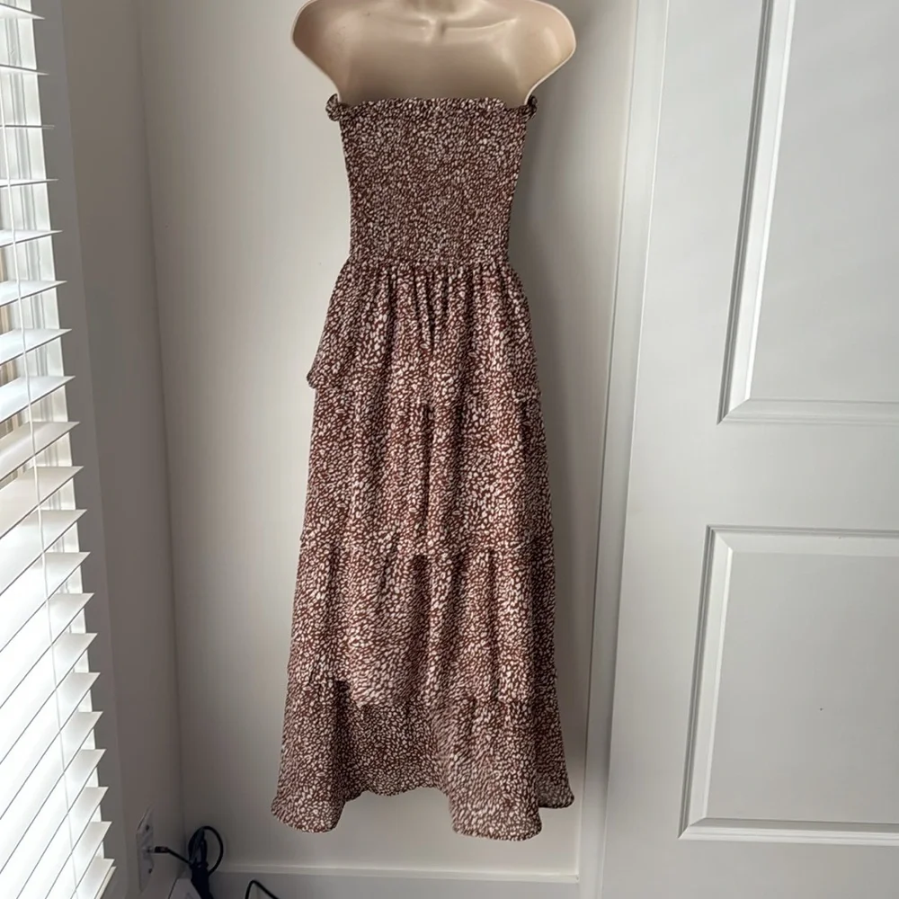 Dresses Strapless Tiered Ruffled Maxi Dress Size S - Picture 4 of 7